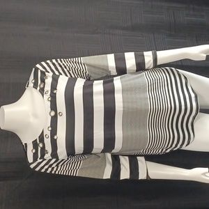 Knapp Studio Black/White Stripe Top w/Grommet Accents at Neck 3/4 Length Sleeves